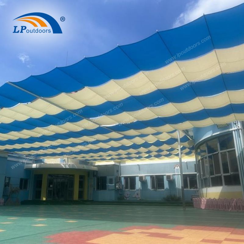 Премиальная прочная выдвижная пергола HDPE для использования детской площадкой на открытом воздухе на открытом воздухе