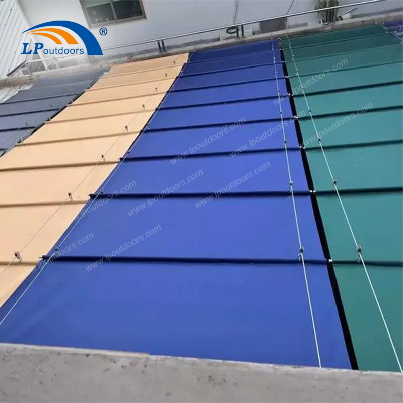 Коммерческая выдвижная пергола HDPE для террасов гостеприимства
