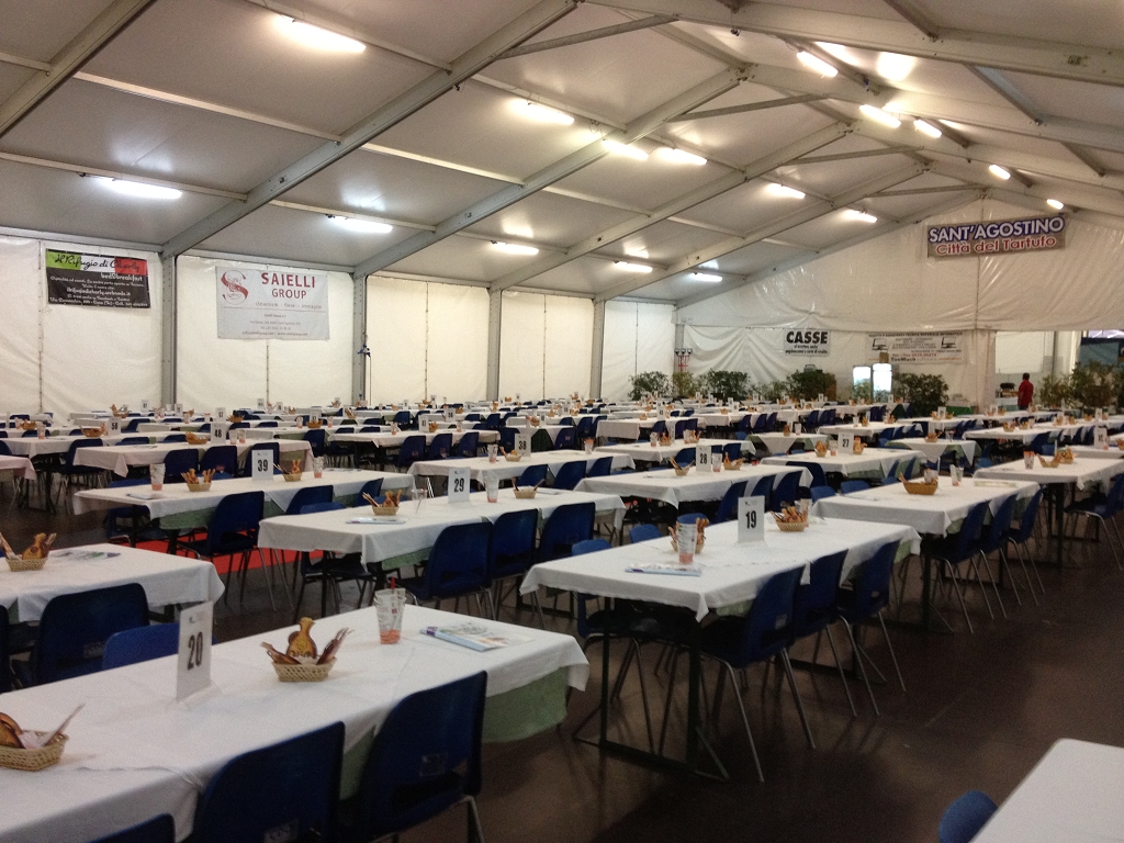 Павильон для занятий спортом на открытом воздухе Тихоокеанских игр для многофункциональных зон